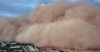 Bức tường bụi khổng lồ nuốt chửng thành phố Mỹ Bức tường bụi khổng lồ nuốt chửng thành phố Mỹ