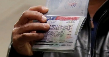 Vì sao hàng nghìn người Việt ở lại Mỹ dù quá hạn visa? Vì sao hàng nghìn người Việt ở lại Mỹ dù quá hạn visa?