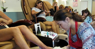 Vinh nhục nghề nail nơi xứ người Vinh nhục nghề nail nơi xứ người