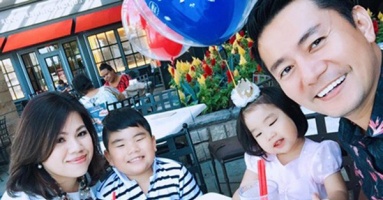 Cuộc sống ở trời Tây của “vua quảng cáo Việt Nam” cát-xê 1,5 tỷ/30 giây: “Không biết rửa bát thì không phải đàn ông“