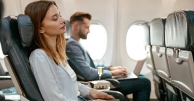 Kinh nghiệm ngủ ngon giấc trên máy bay Kinh nghiệm ngủ ngon giấc trên máy bay